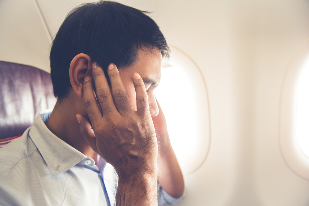 Prendre l'avion: quel est l'impact sur mes oreilles?